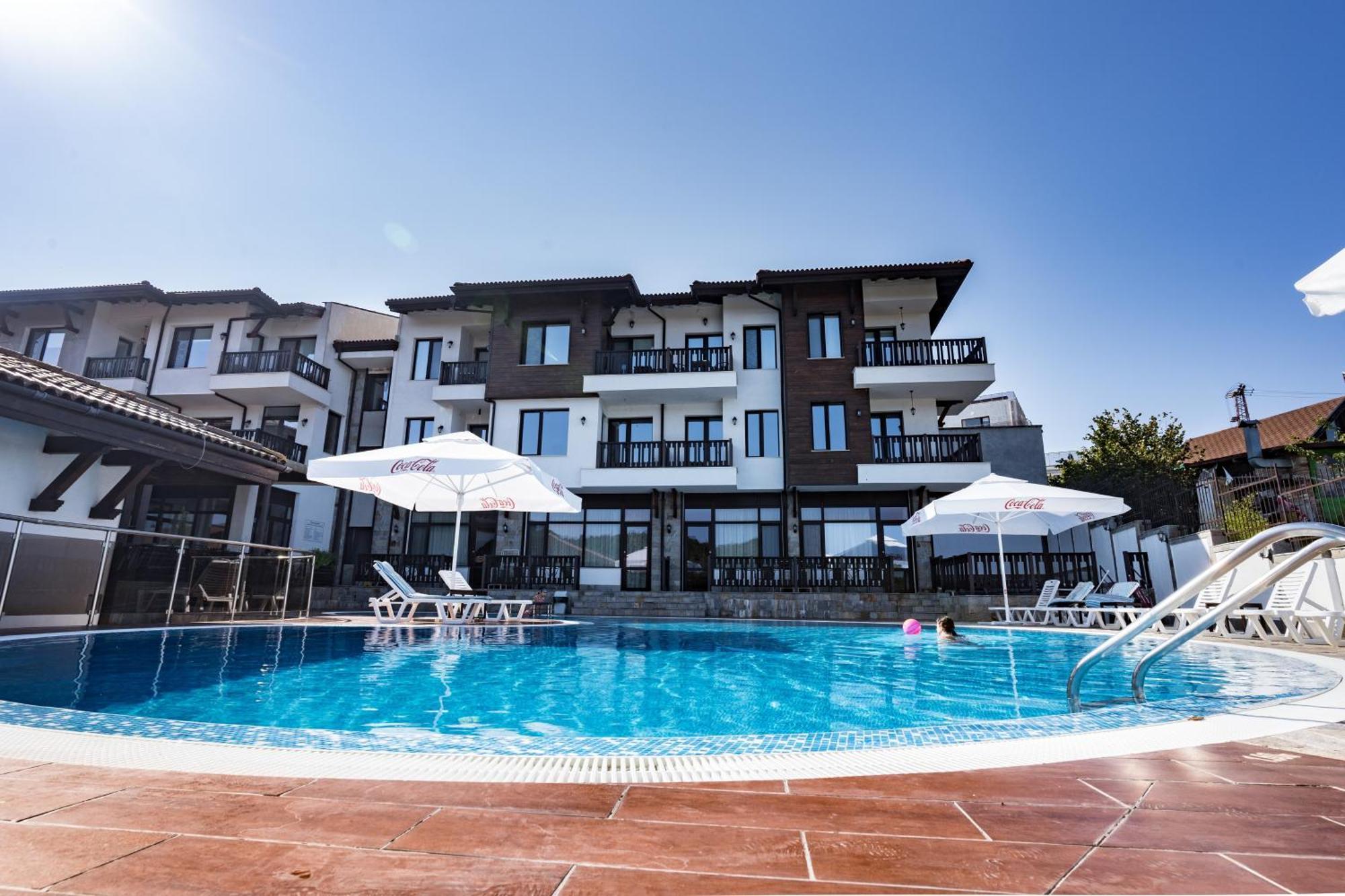 St George Apartcomplex Shkorpilovtsi Exterior foto